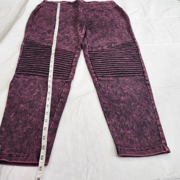 Zenana Material washed wide waistband moto leggings Plum - Picture 5 of 12